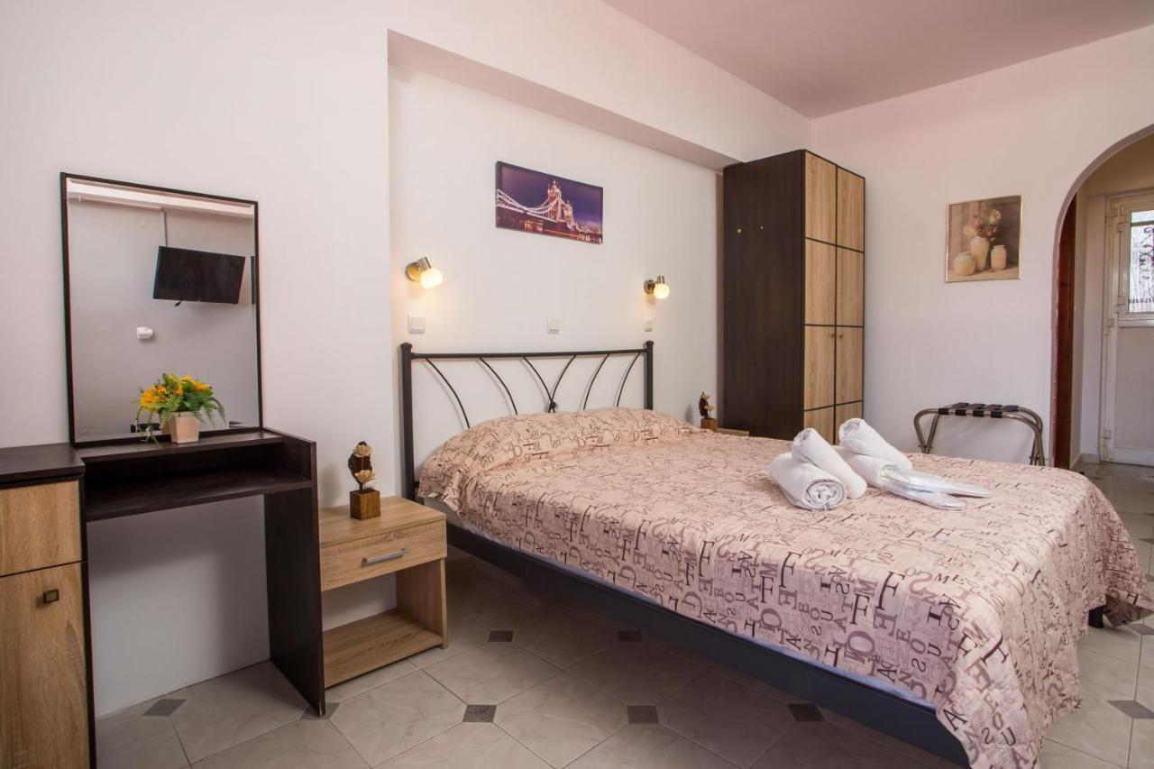 Jack Daniel Friends Apartment Faliraki Bagian luar foto