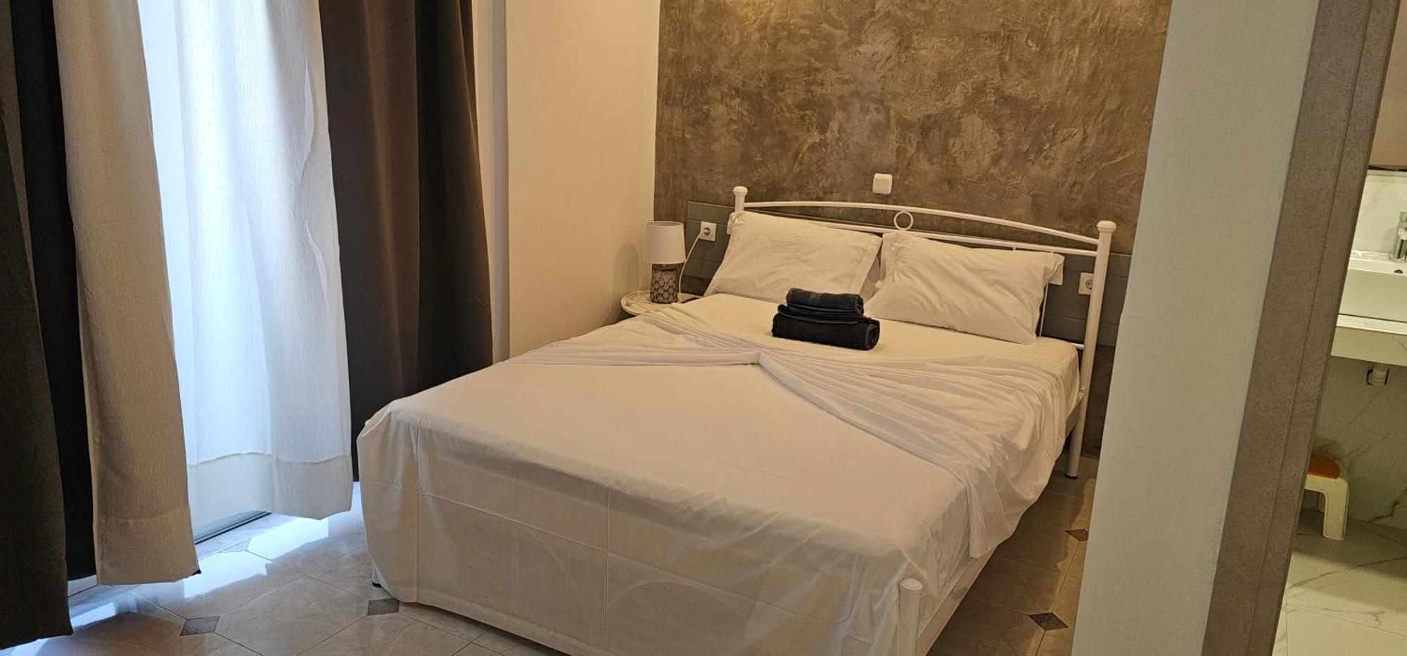 Jack Daniel Friends Apartment Faliraki Bagian luar foto
