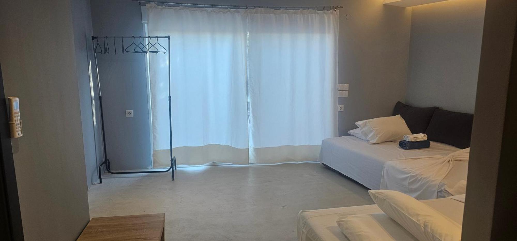 Jack Daniel Friends Apartment Faliraki Bagian luar foto