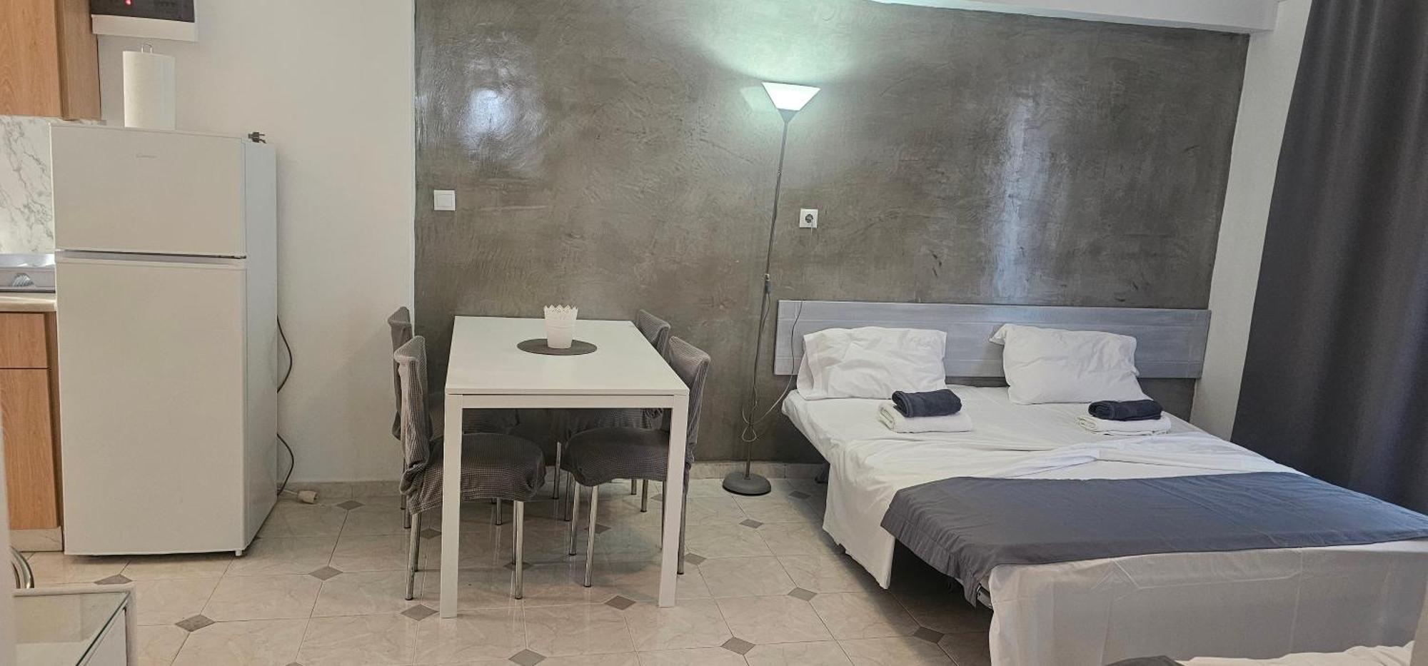 Jack Daniel Friends Apartment Faliraki Bagian luar foto