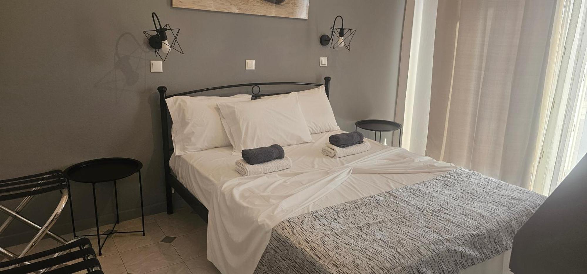 Jack Daniel Friends Apartment Faliraki Bagian luar foto